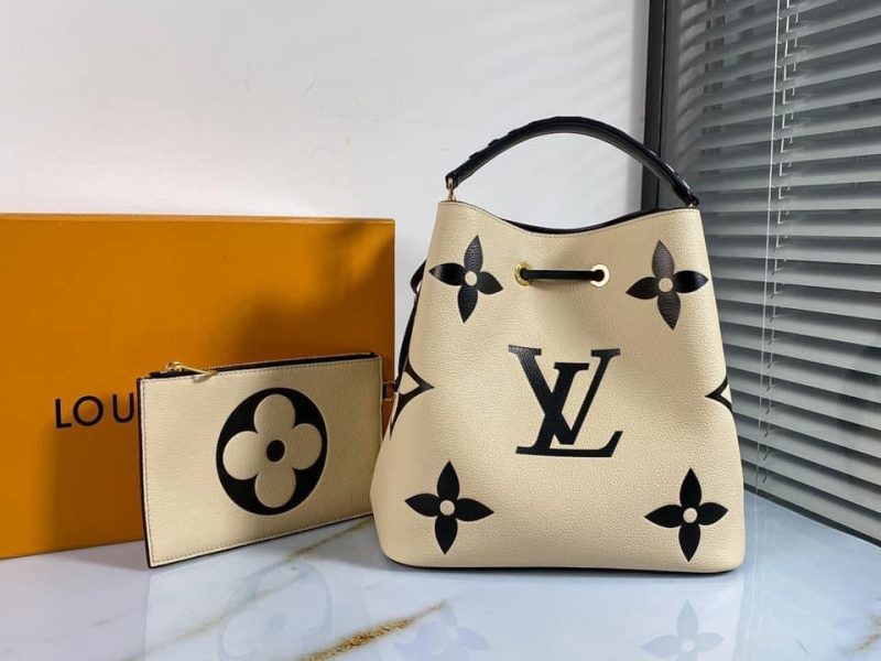Louis Vuitton Crafty NeoNoe MM Bag - Image 4