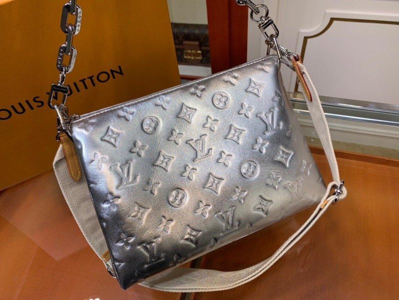 Louis Vuitton Coussin PM Bag - Image 6