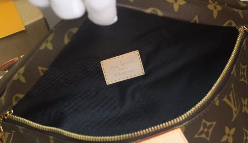Louis Vuitton Bucket PmLeather Shoulder Bag () - Image 5