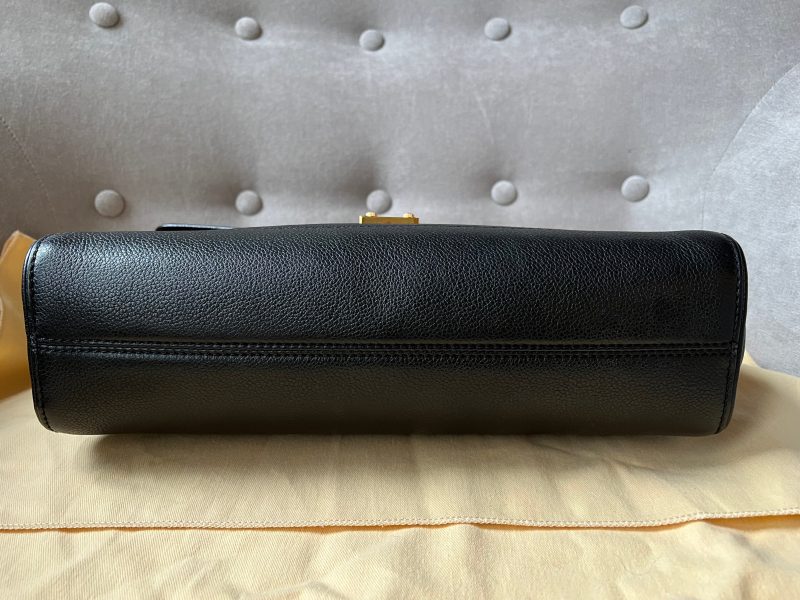 Louis Vuitton Black Empreinte V Tote MM - Image 17