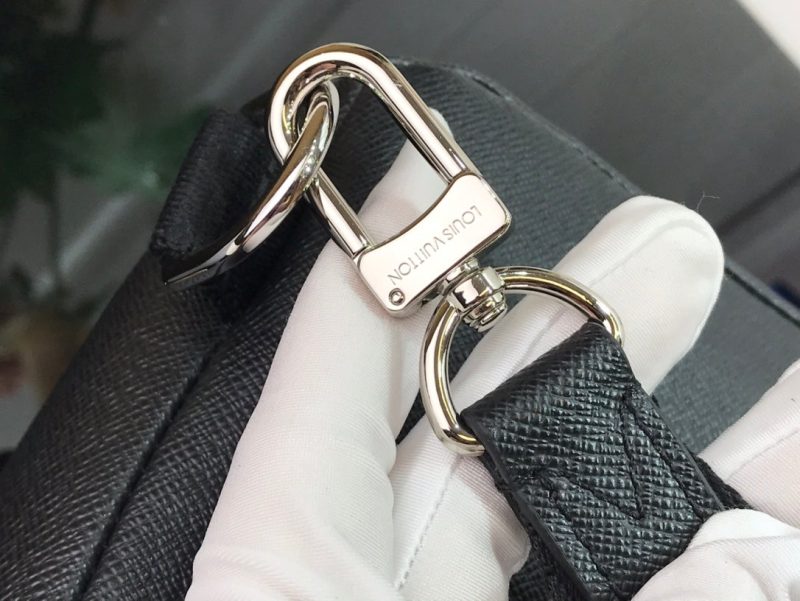 Louis Vuitton Avenue Sling Bag - Image 6