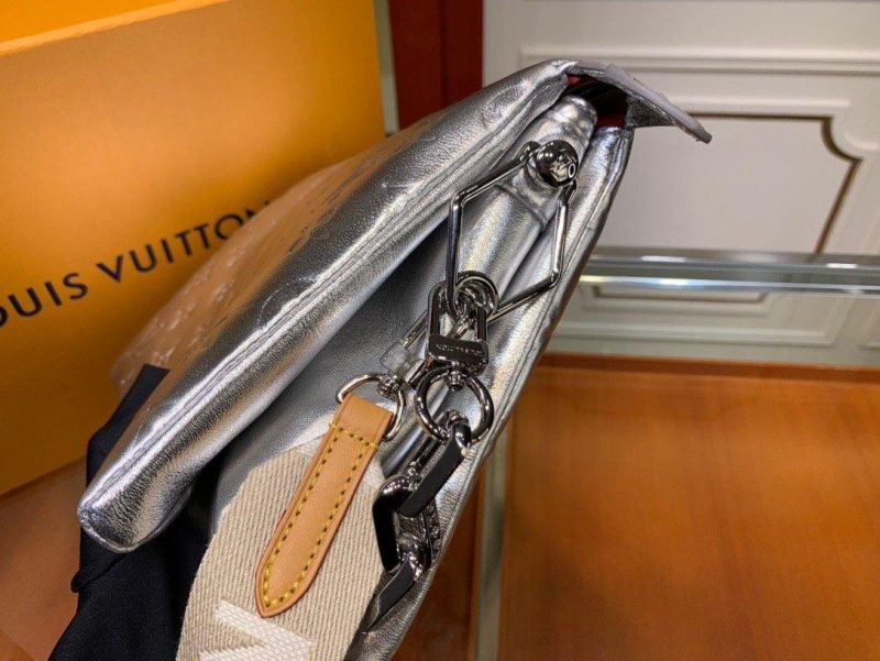Louis Vuitton Coussin PM Bag - Image 7