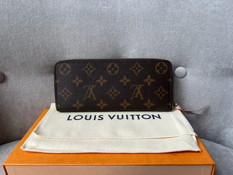 Louis Vuitton Clemence Wallet in Monogram - Image 6