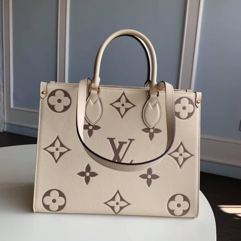 Louis Vuitton Bicolor Alligator Monogram Trompe L'oeil Trocadero Bag