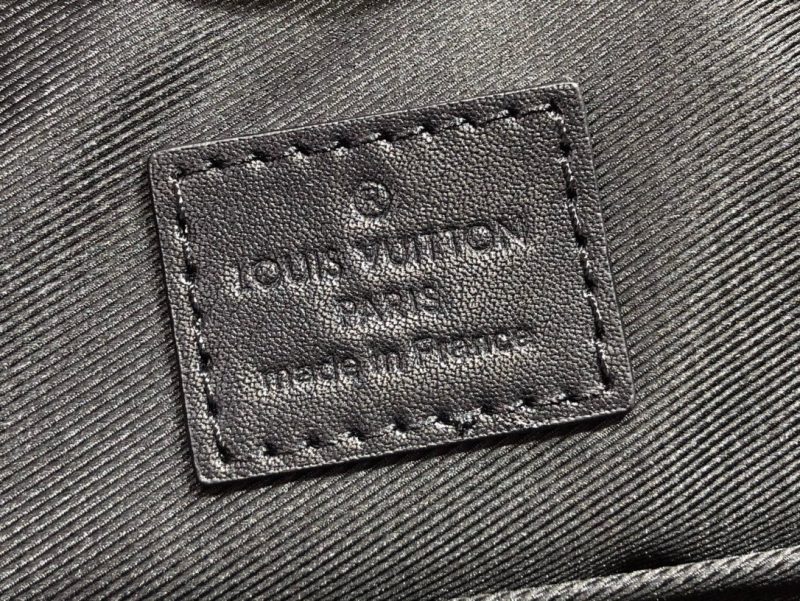 LOUIS VUITTON Christopher MM Backpack Black - Image 8