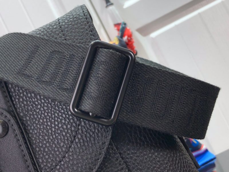 LOUIS VUITTON Christopher MM Backpack Black - Image 6