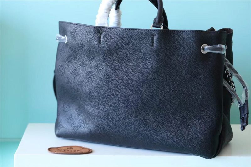 Louis Vuitton Bella Tote Bag - Image 2