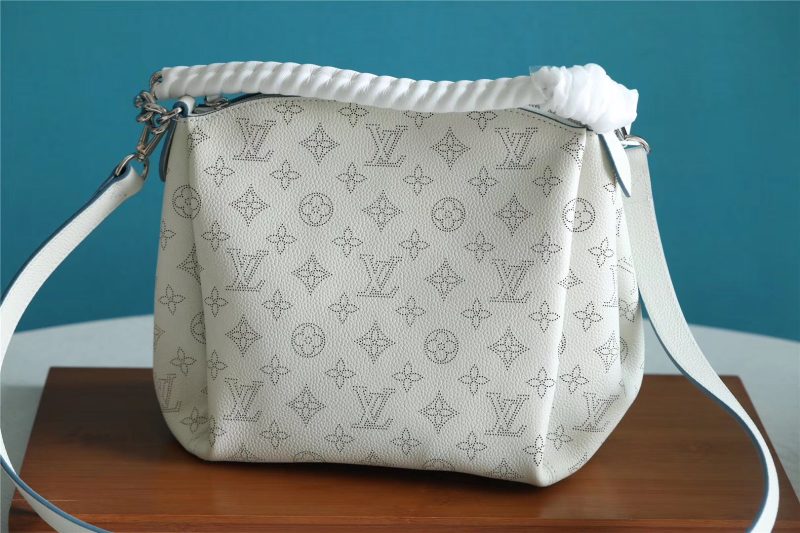 Louis Vuitton Babylone Chain BB Beige Monogram Mahina - Image 2