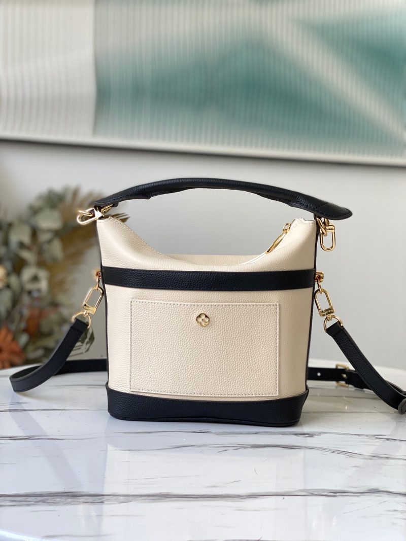 Louis Vuitton Cruiser PM Bag - Image 3