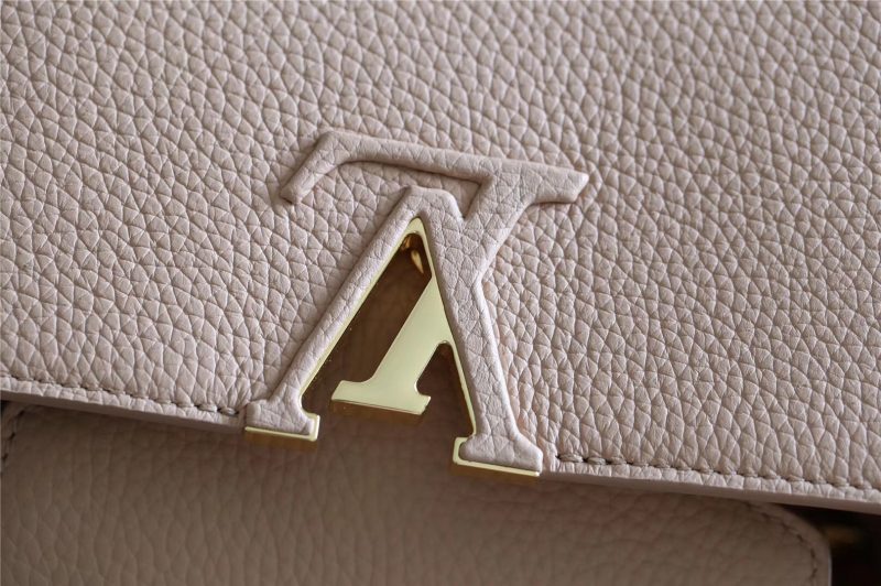 Louis Vuitton Capucines MM Bag - Image 5