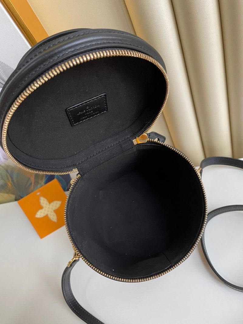 Louis Vuitton Cannes Bucket Bag Brown Monogram Canvas 2019 - Image 6
