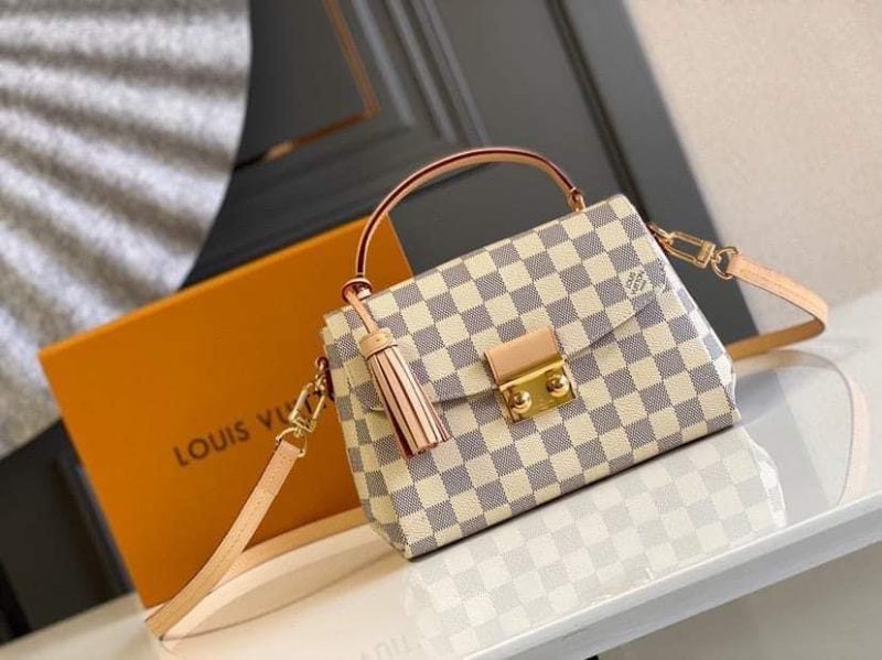 Louis Vuitton croisette chain wallet