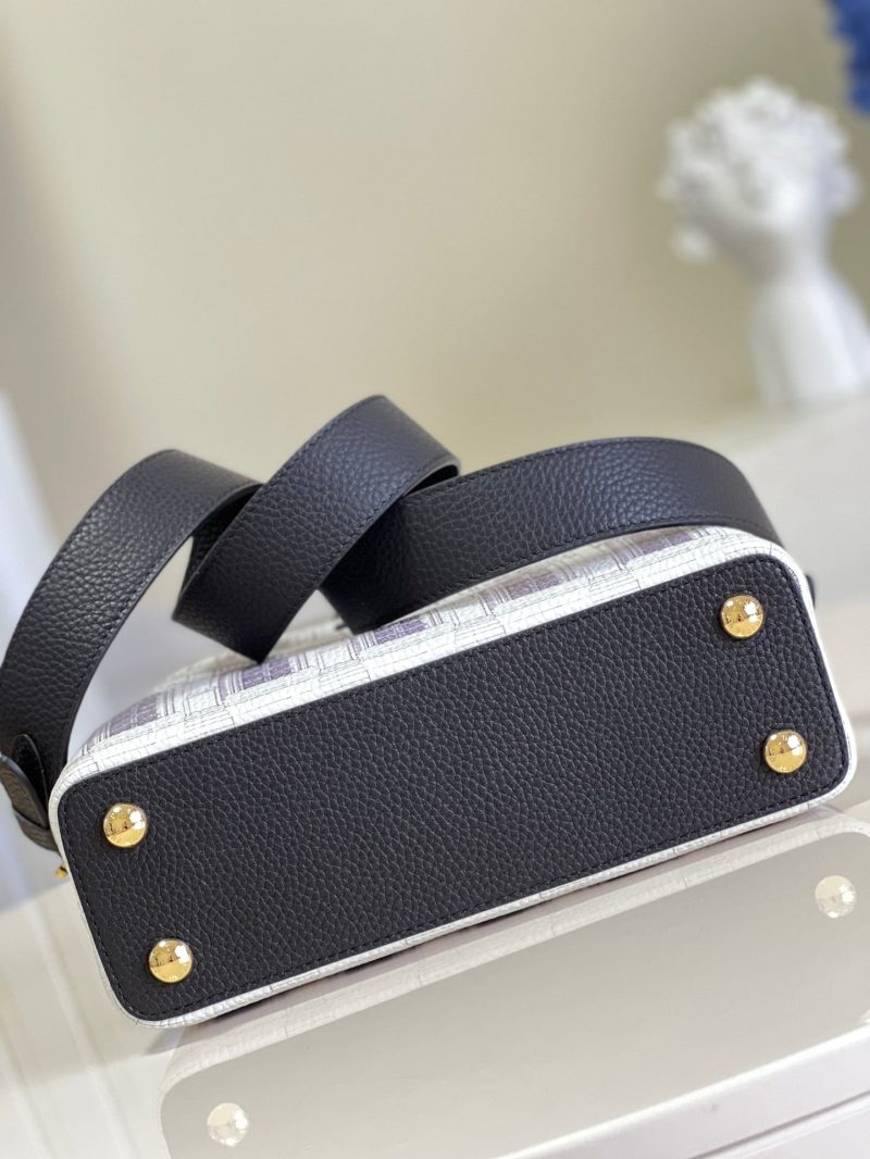 Louis Vuitton Capucines BB Bag - Image 6