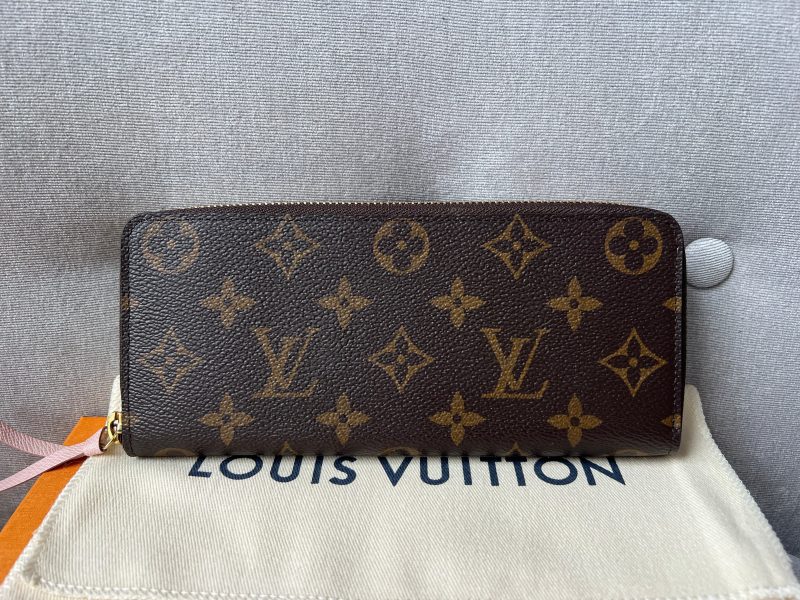 Louis Vuitton Clemence Wallet in Monogram - Image 2
