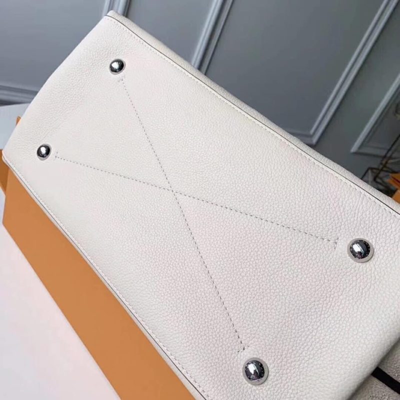 Louis Vuitton Carmel Bag - Image 8
