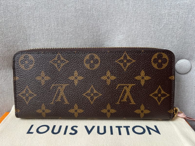 Louis Vuitton Clemence Wallet in Monogram - Image 3