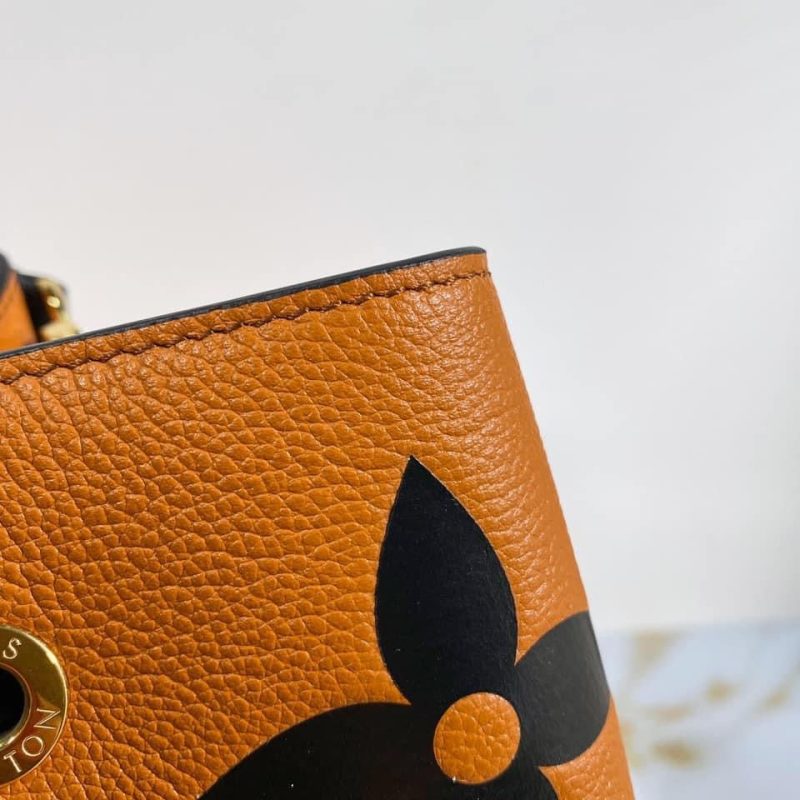 Louis Vuitton Crafty Neverfull MMTote Bag - Image 8