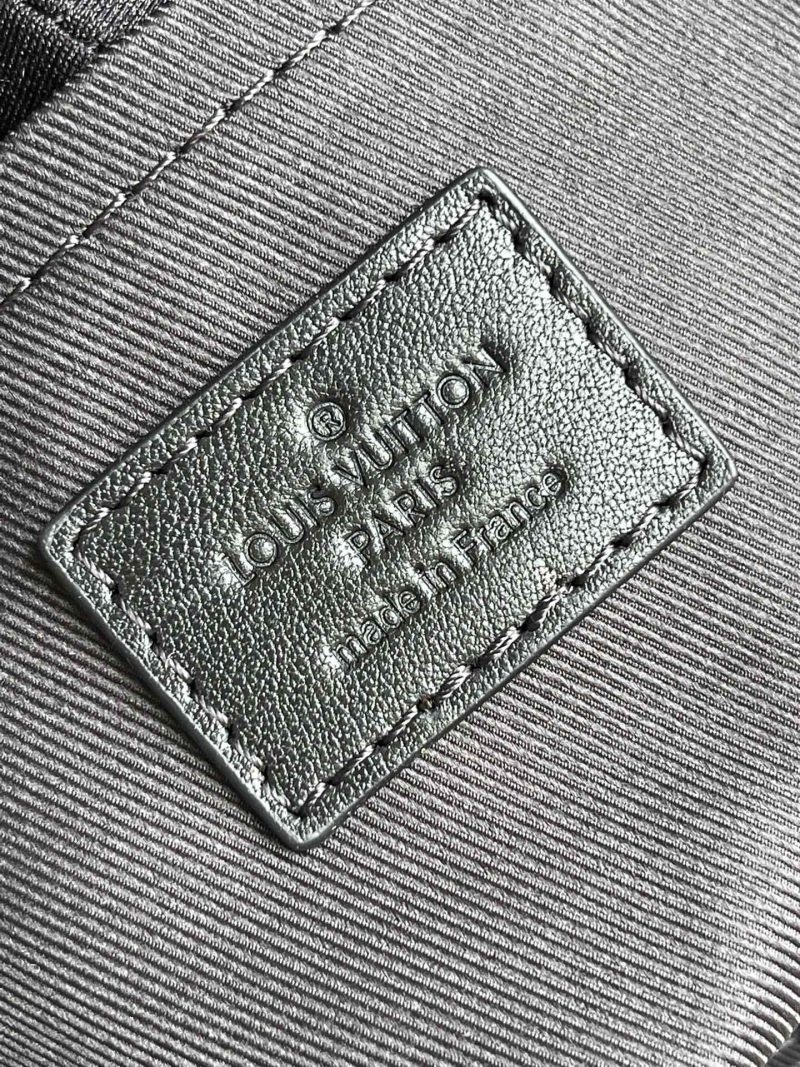 Louis Vuitton Coussin PM Bag - Image 9