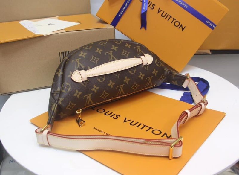Louis Vuitton Bucket PmLeather Shoulder Bag () - Image 4