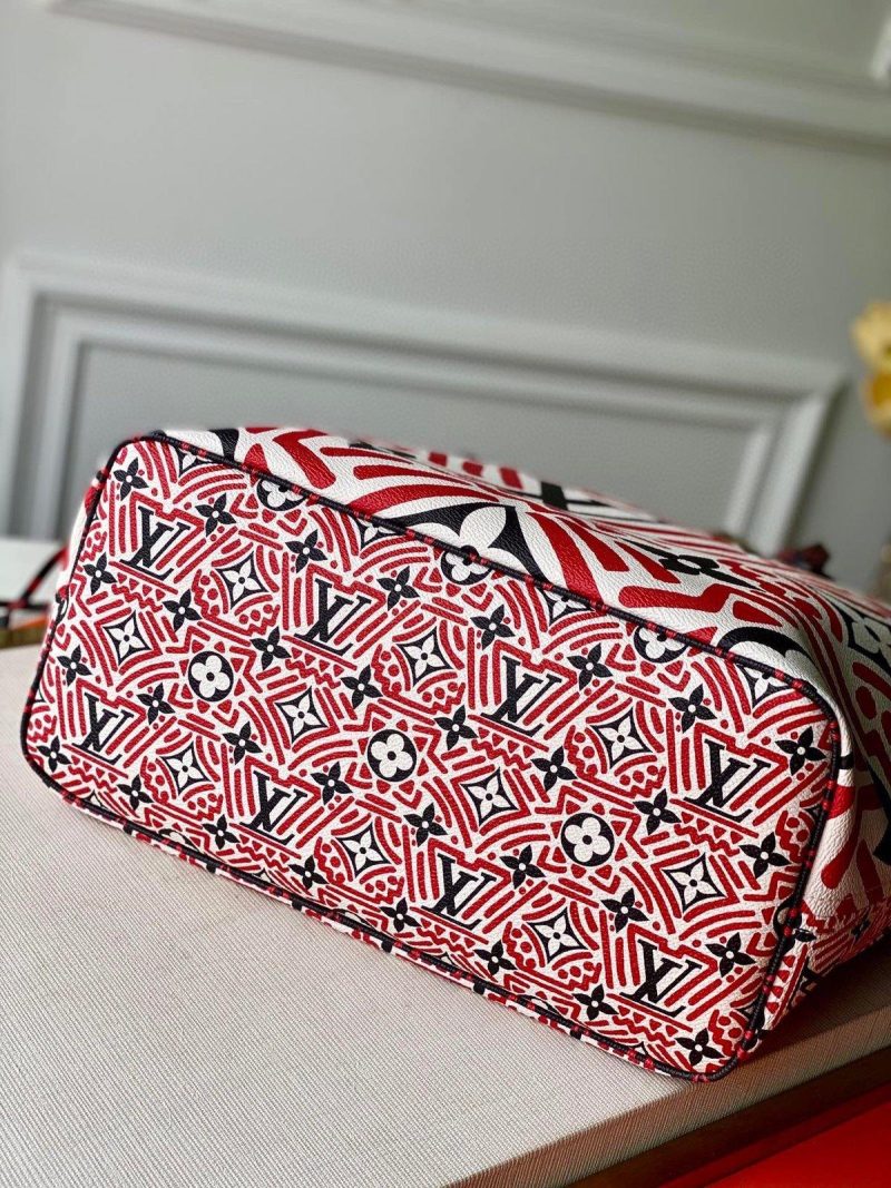 Louis Vuitton Crafty OnTheGo GM Bag - Image 3