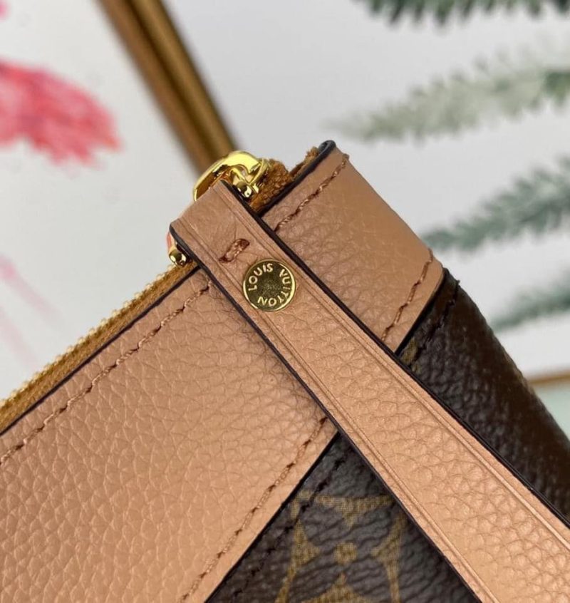 Louis Vuitton Daily Pouch Monogram Empreinte Black - Image 8