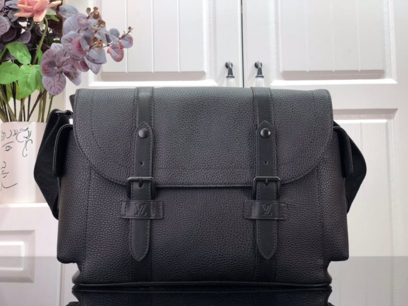 LOUIS VUITTON Christopher MM Backpack Black