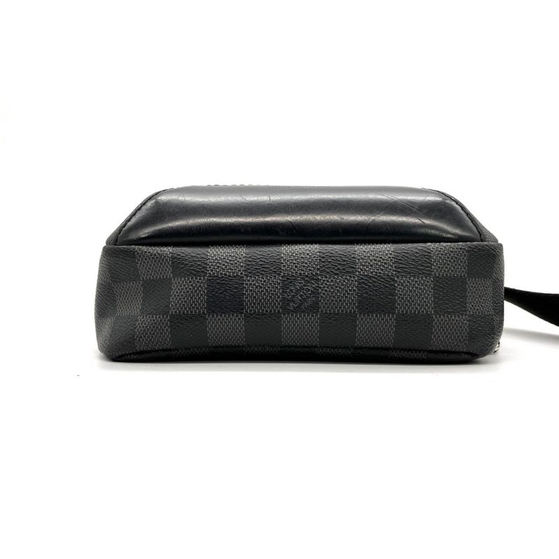 Louis Vuitton Avenue Sling Bag - Image 5