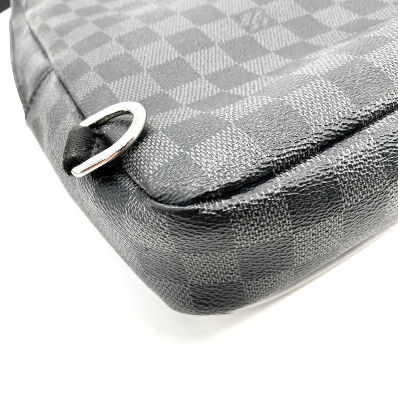 Louis Vuitton Avenue Sling Bag - Image 9