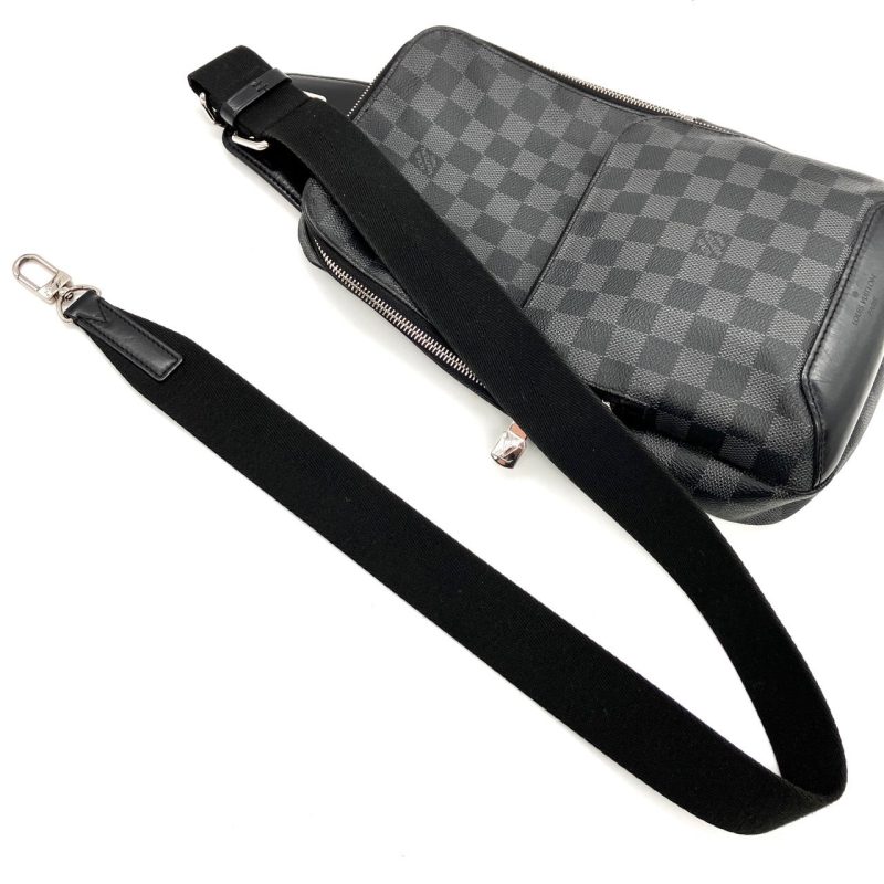 Louis Vuitton Avenue Sling Bag - Image 12