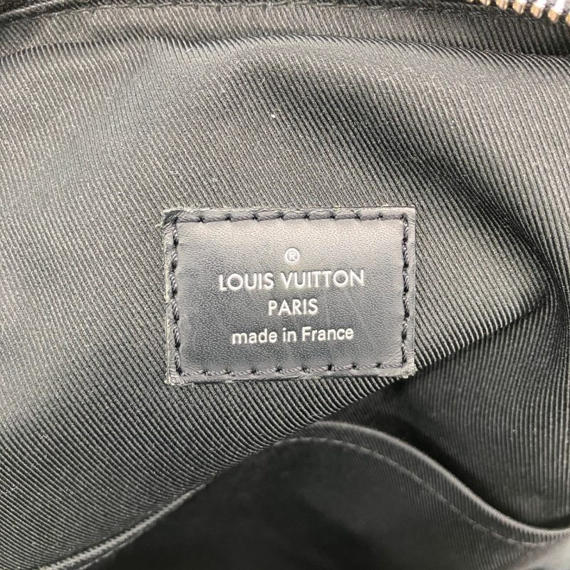 Louis Vuitton Avenue Sling Bag - Image 15