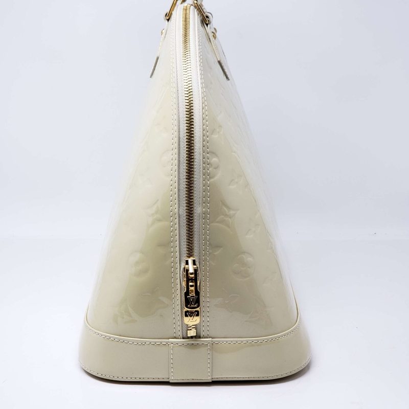 LOUIS VUITTON Alma GM Vernis Rouge - Image 5