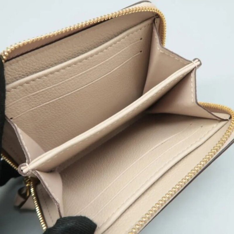 Louis Vuitton Beige Mahina XL Tote Bag - Image 11