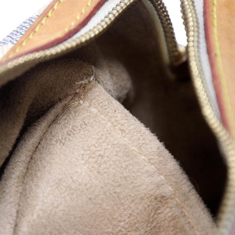 Louis Vuitton Berkeley MM Monogram Canvas - Image 10