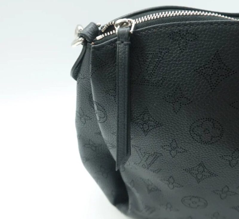 Louis Vuitton Black Monogram Mahina Hobo Handbag - Image 8