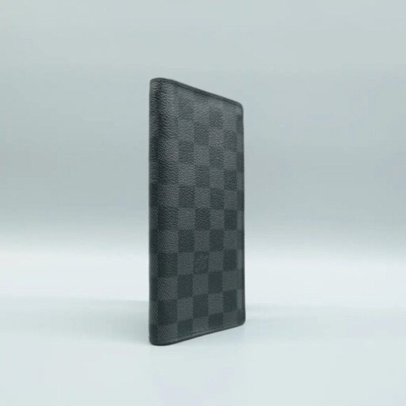 Louis Vuitton Brazza Taiga Articles De Voyage Louis Vuitton Malletier Wallet Noir - Image 2