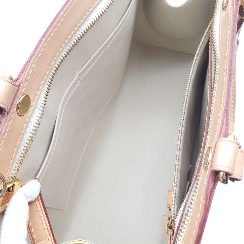 Louis Vuitton Brea MM Vernis Shoulder Bag - Image 14