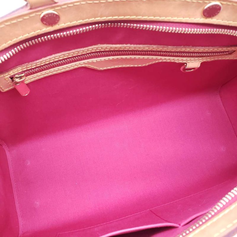 Louis Vuitton BrentwoodPatent Leather Tote Bag () - Image 14