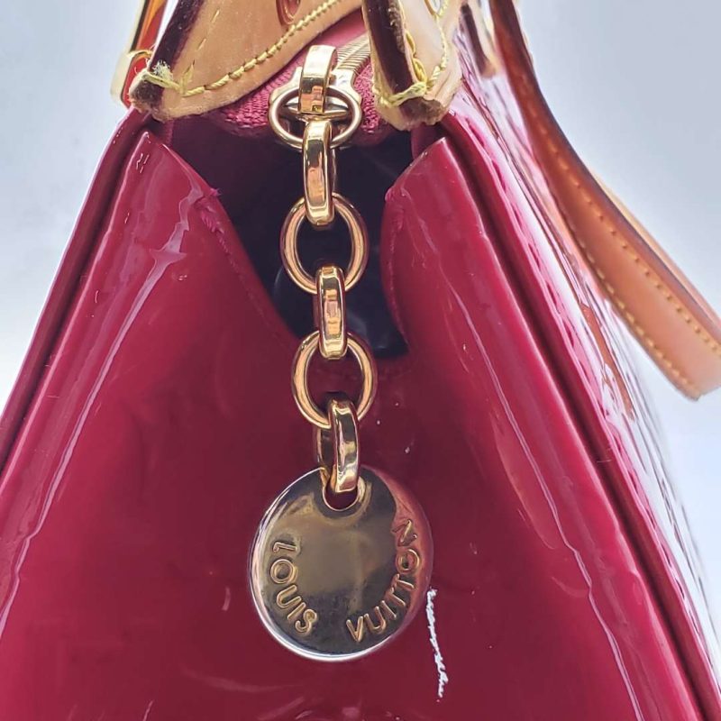 Louis Vuitton BrentwoodPatent Leather Tote Bag () - Image 9