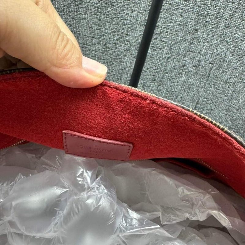 Louis Vuitton Caissa Damier EbeneHobo Shoulder Bag - Image 12