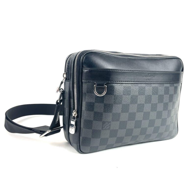 LOUIS VUITTON Damier Graphite Trocadero Messenger PM - Image 6