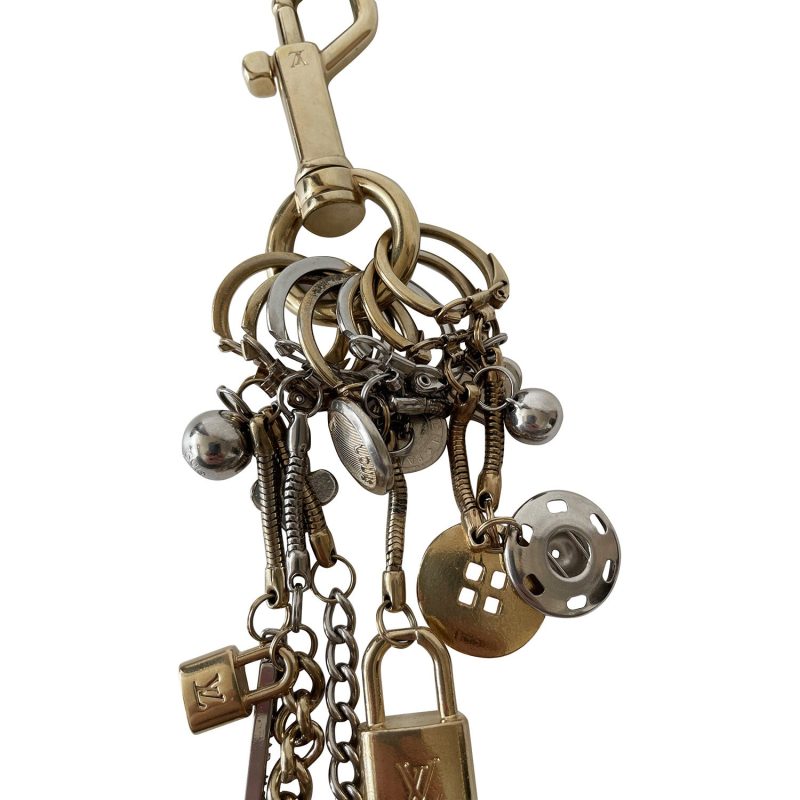 Louis Vuitton Bag Charm Chain Spring Street Gold M00540 - Image 4