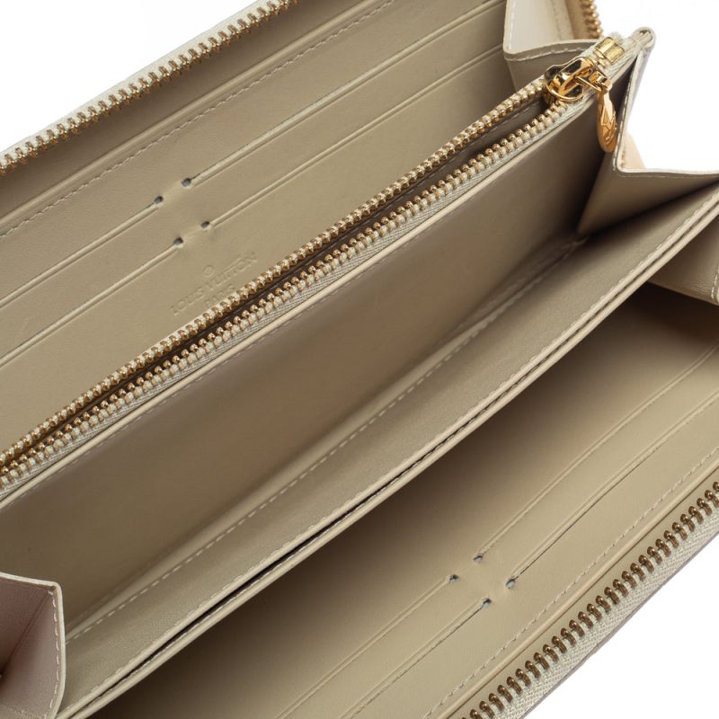 Louis Vuitton Cream White Monogram Vernis Zippy Wallet - Image 2