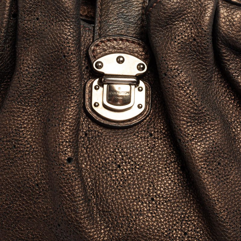 Louis Vuitton Bronze Monogram Mahina Leather L Bag - Image 5
