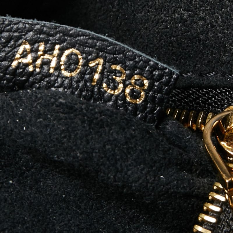 Louis Vuitton Black Monogram Leather Very  Hobo Bag - Image 8
