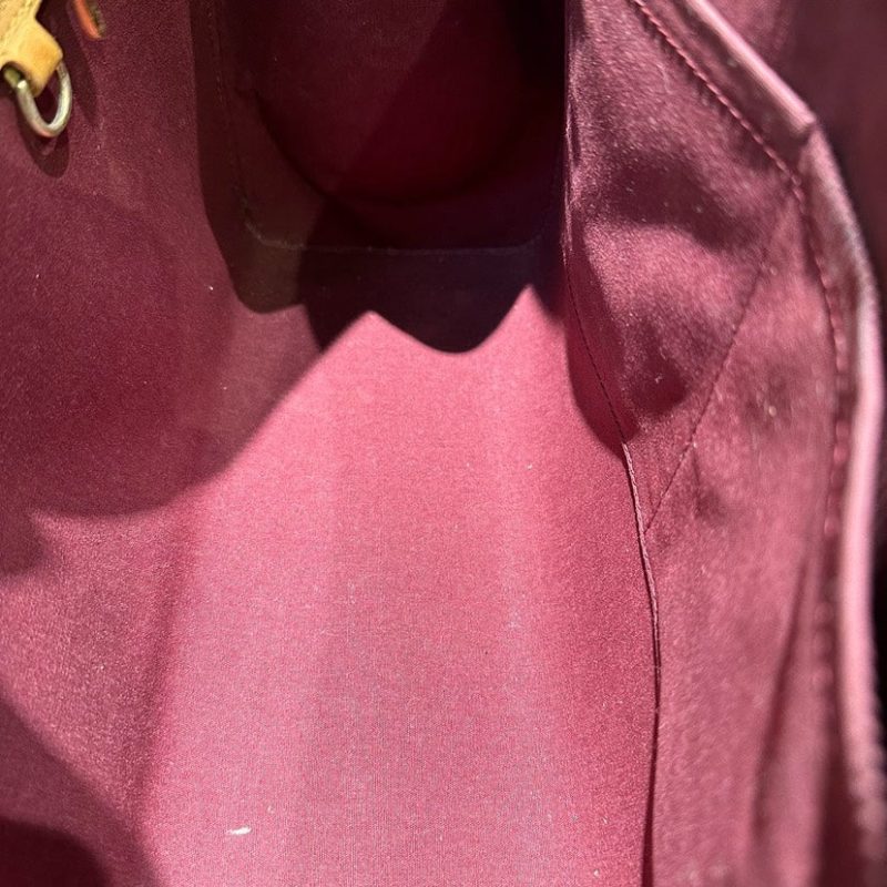 LOUIS VUITTON Brea Bag MM Epi Black - Image 4