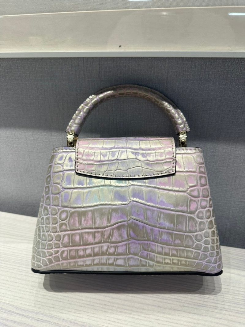LOUIS VUITTON Capucines Black M56669 Taurillon Leather Size MINI - Image 2