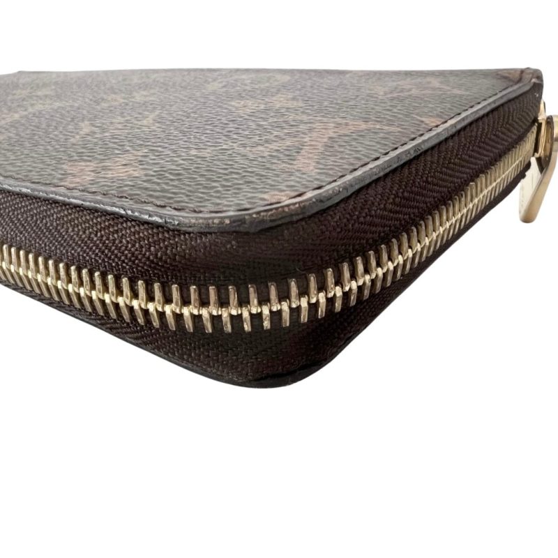 Louis Vuitton Monogram Zippy Wallet - Image 5