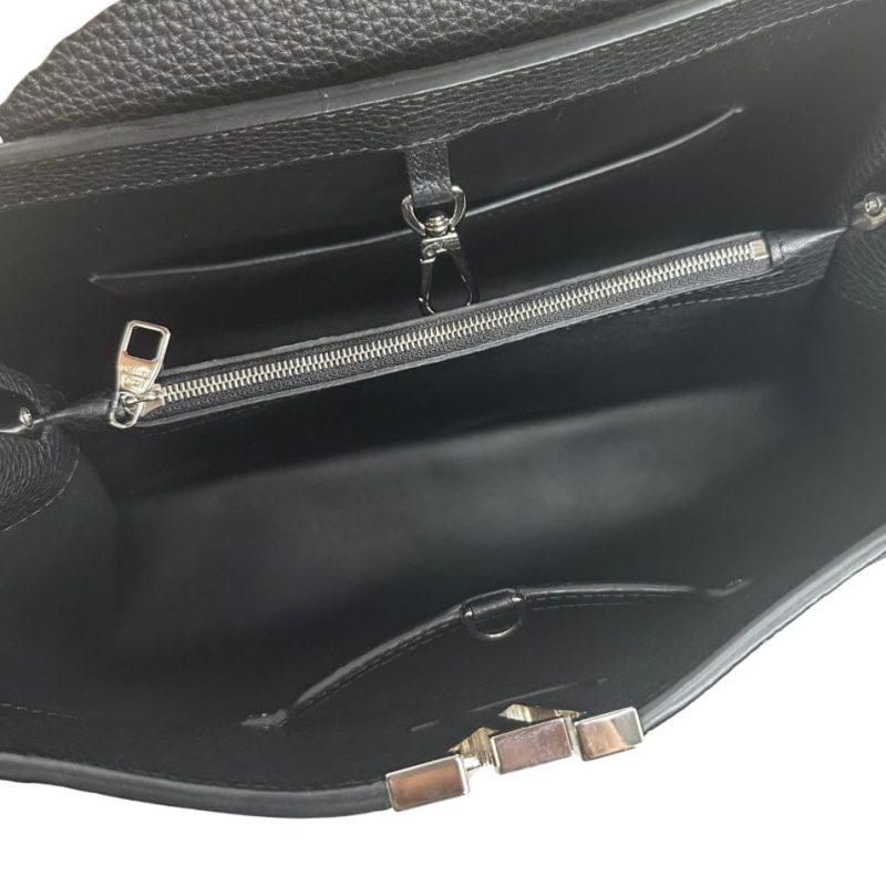 Louis Vuitton Ayers Trimmed Taurillon Capucines GM - Image 9
